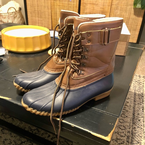 JBU Outdoor Duck Boots - Picture 6 of 8